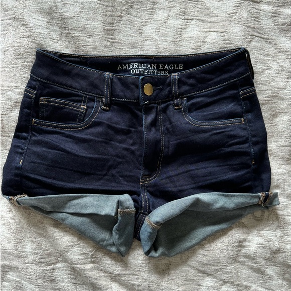 American Eagle Hi-Rise Jean Shorts | Size 8 - Picture 1 of 1